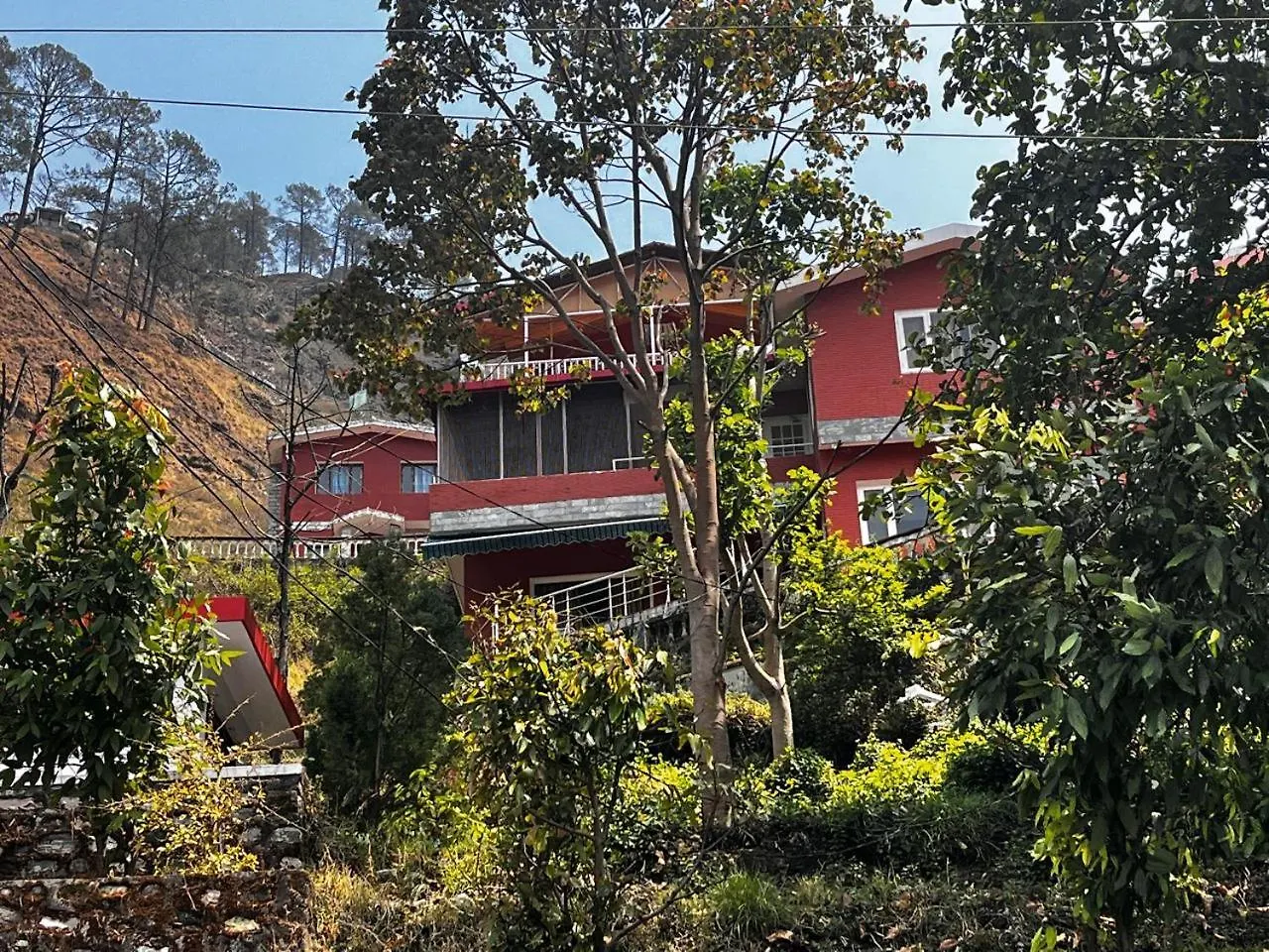 Selfie Roll Guest House location